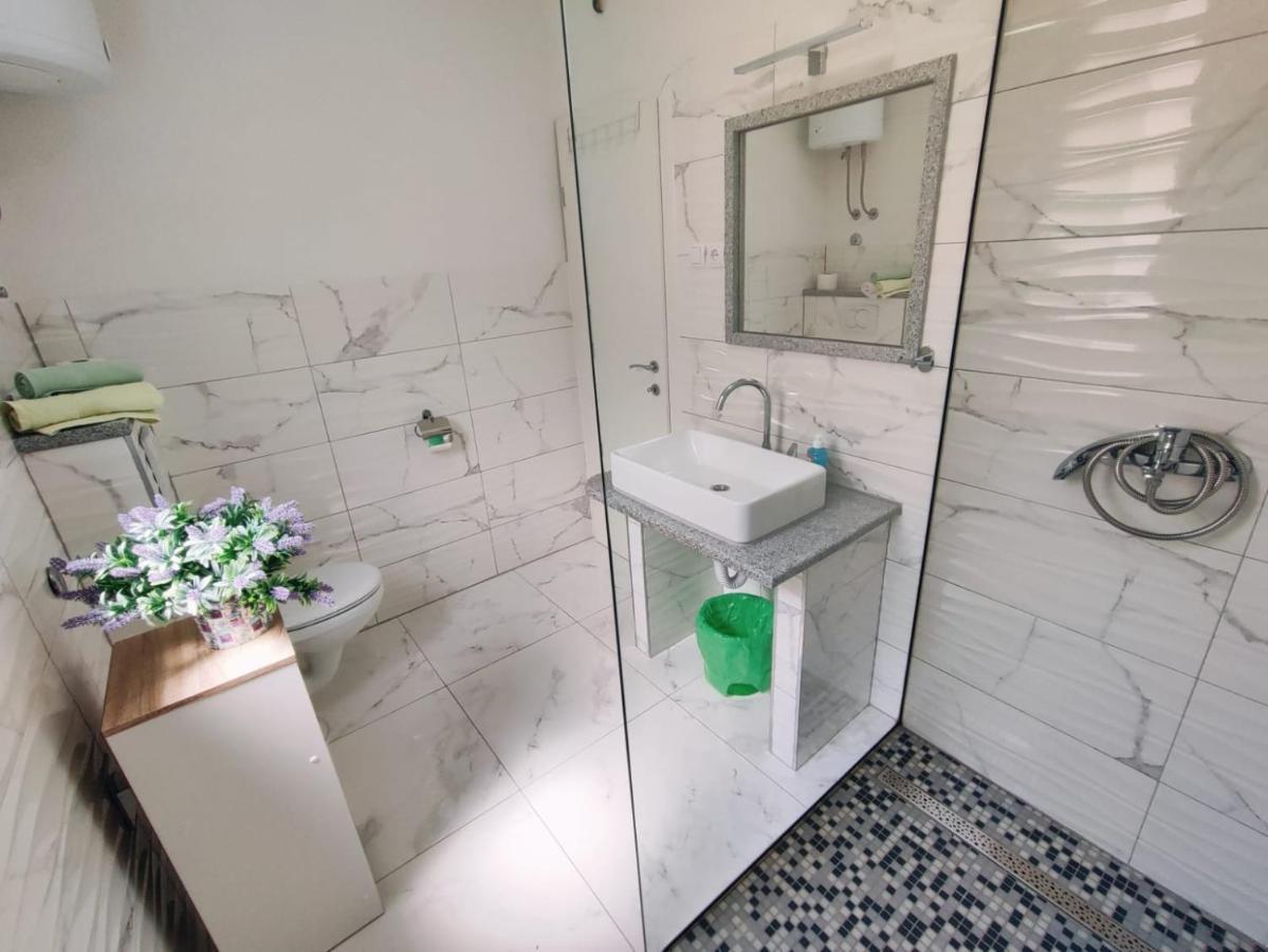 Apartmani Nada Mustapic ブレラ エクステリア 写真