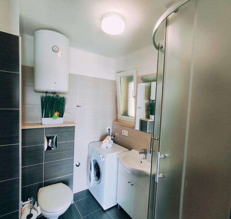 Apartmani Nada Mustapic ブレラ エクステリア 写真