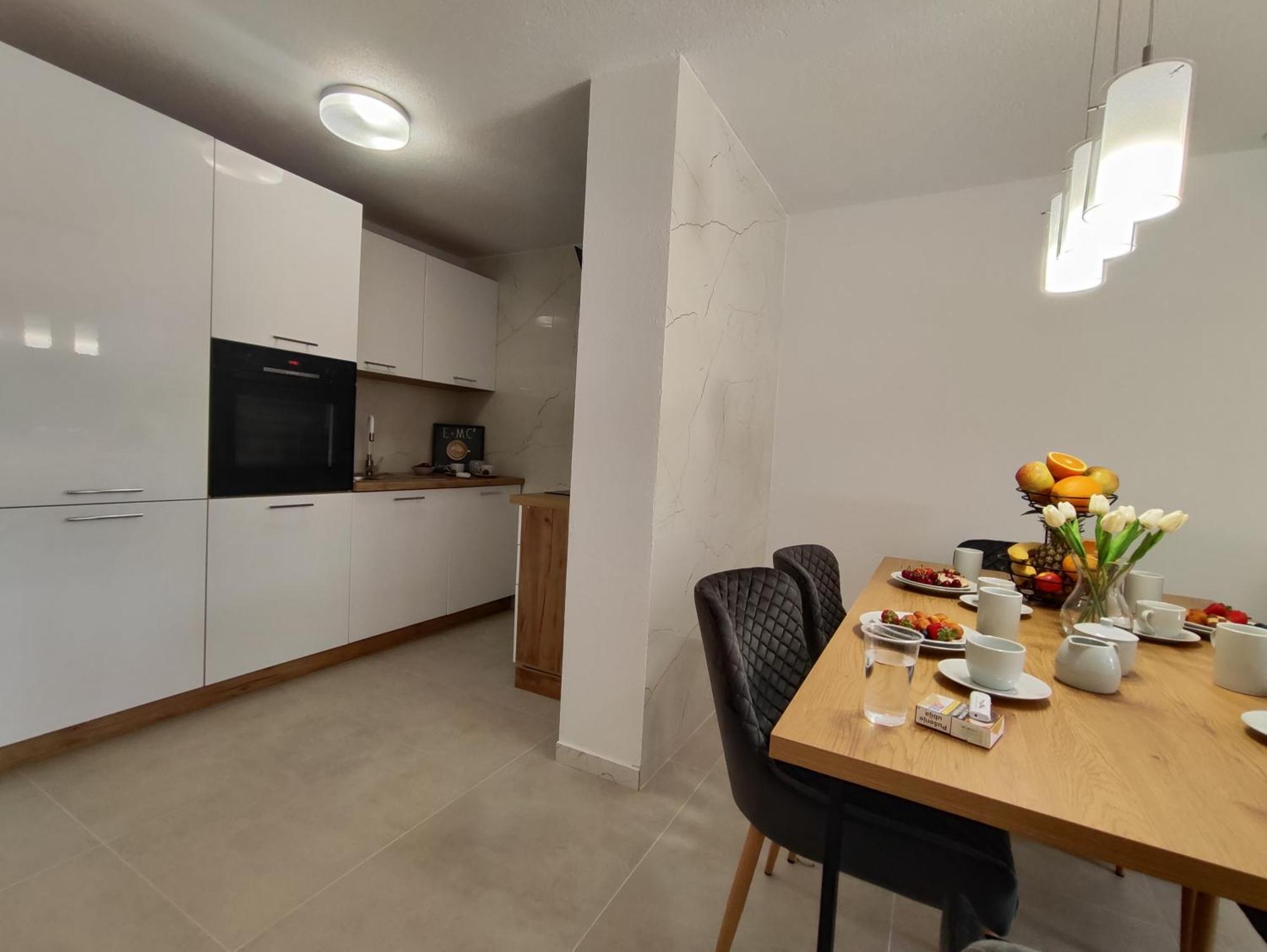 Apartmani Nada Mustapic ブレラ エクステリア 写真